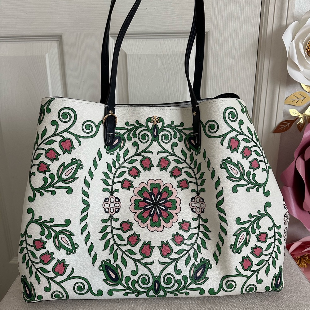 Tory Burch Kerrington Square Large Garden Tote